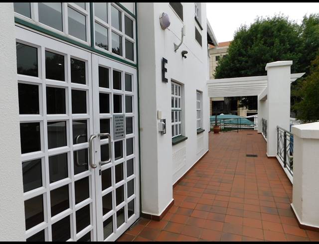 376M² OFFICE TO LET IN ROSEBANK